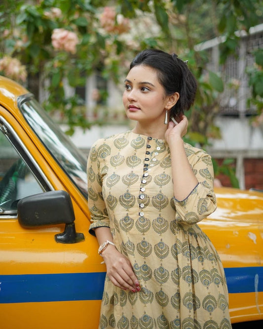 BUTA PRINT - Printed Kurti with Pant